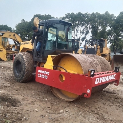 Roulant à tambour unique Dynapac CA251D, Suède d'origine, utilisé pour les machines de construction routière