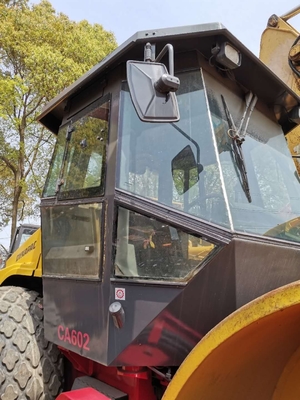 Construction de fondations Utilisée roue en acier à tambour unique Dynapac CA602D rouleau routier 2023