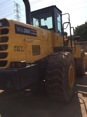 En excellent état, le chargeur à roues usagé Komatsu WA380 avec cylindre hydraulique Liyuan.