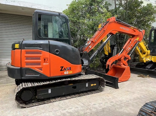 Excavateur Hitachi zx65ur d'occasion avec une capacité de seau de 0,1 m3 en bon état