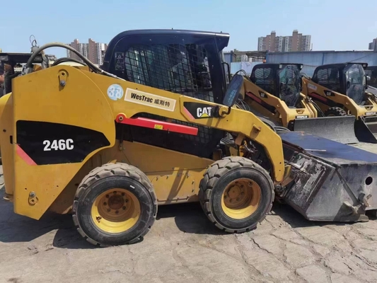 Chargeur à roues japonais Caterpillar 246C avec moteur YUNNEI et peinture originale