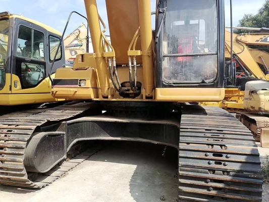 Machine à tracteur HINO CAT 330BL utilisée originaire du Japon destinée à être expédiée dans le monde entier