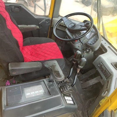 Chargeur à roues Komatsu WA600 fabriqué au Japon, idéal pour les travaux de construction