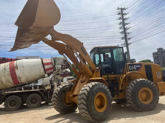 Chargeurs à roues usagés CAT966H avec 6000 kg de poids de la machine Autres pompes hydrauliques incluses