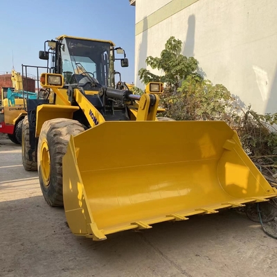 En bon état chargeur d'occasion Komatsu WA380 chargeur d'occasion excavateur couleur originale