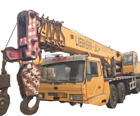 Liebherr LT1055 original Grue d'occasion avec vanne hydraulique Liyuan en bon état