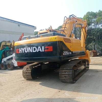 Excavatrice utilisée Hyundai 220LC-9S 20 Tonnes avec une capacité de seau de 0,3m3 en Corée