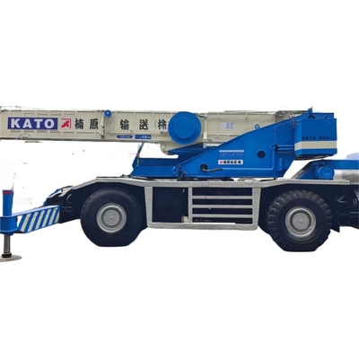 Grue Kato KR-450V Grue de 45 tonnes avec couleur originale et temps de travail réduit