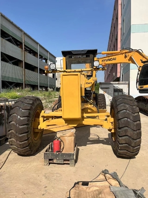 Salons de réparation de machines CAT140K utilisé avec moteur Cummins et engrenage à entraînement direct