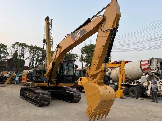 20 tonnes de poids de fonctionnement utilisée au Japon Diesel Digger 320D2 avec moteur d'origine au mieux