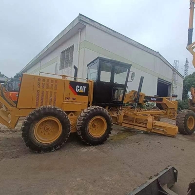 Catalogue des moteurs CAT140H usagés avec pneus routiers et moteur Cummins en bon état