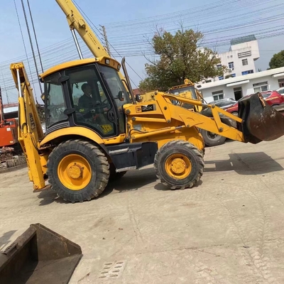 Utilisé Japon JCB 3CX chargeur de charrue tracteur 127kw poids de fonctionnement 10 tonnes