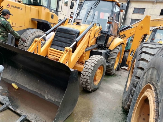 Utilisé Japon JCB 3CX chargeur de charrue tracteur 127kw poids de fonctionnement 10 tonnes