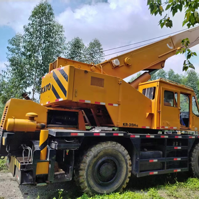 Japon Grue Kato 35T d'occasion pour équipement de construction en bon état