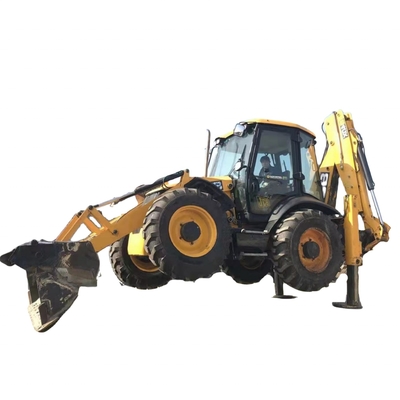 JCB 4CX, chargeuse à remontage à prix abordable, du Japon, avec une bonne capacité de seau