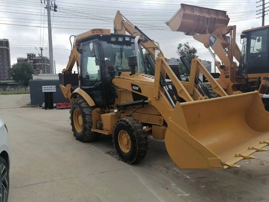 CAT 420F Chargeuse à remorque avec soupape hydraulique Liyuan du Japon, poids opérationnel de 15 tonnes