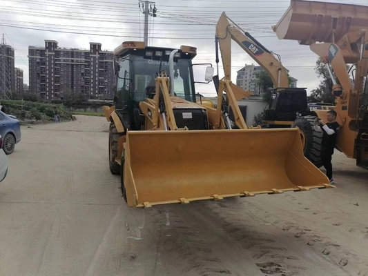 CAT 420F Chargeuse à remorque avec soupape hydraulique Liyuan du Japon, poids opérationnel de 15 tonnes