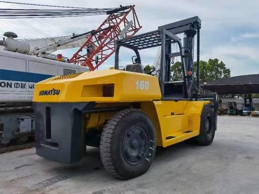 Camion à conteneurs KOMATSU FD160 16TON d'occasion en excellent état de fonctionnement