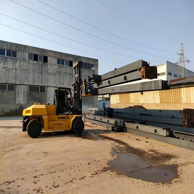 Facile d'utilisation, le chariot élévateur KOMATSU utilisé en couleur originale pour des performances de coût inégalées