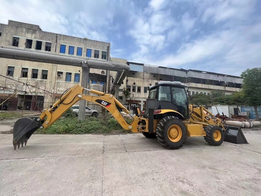 Chargeur de peinture diesel d'origine utilisée Caterpillar 420F avec soupape hydraulique Nabtesco 2017