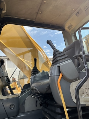 330D2L Excavateur d'occasion CAT 330D2L avec 20000 kg de poids de la machine