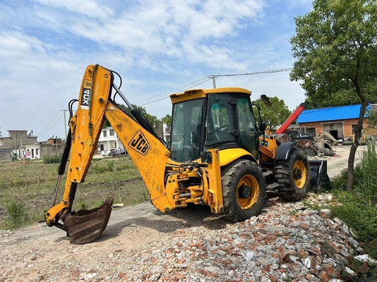 JCB4CX Chargeuse hydraulique utilisée avec moteur EPA au Royaume-Uni et aux États-Unis