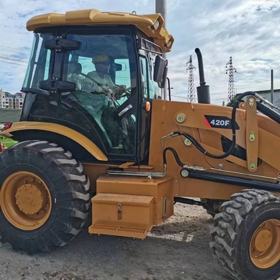 Charge nominale de 7 tonnes Chargeuse d'occasion Caterpillar CAT 420F à prix abordable du Japon