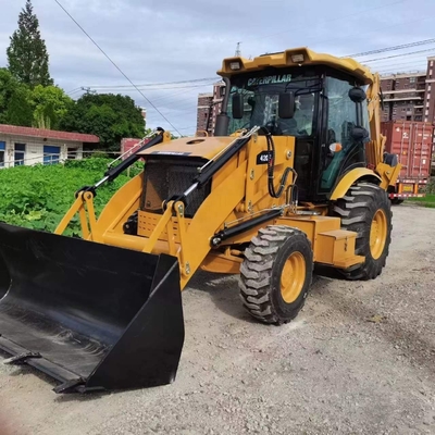 Catégorie 420F Chargeuse à remorque utilisée d'une masse opérationnelle de 20 tonnes et de 0 à 2000 heures de travail