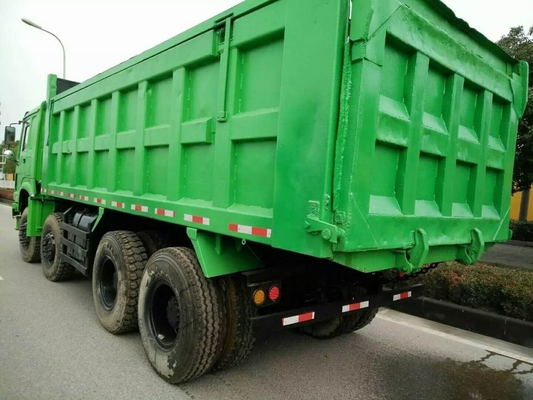 Un camion de 25 tonnes d'occasion en bon état avec une soupape hydraulique Nabtesco