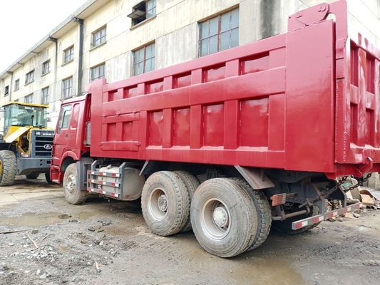 Truck à ordures d'occasion HOWO 375 avec peinture originale et moteur EPA du Japon au restaurant