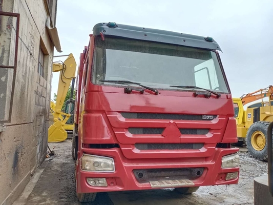 Truck à ordures d'occasion HOWO 375 avec peinture originale et moteur EPA du Japon au restaurant