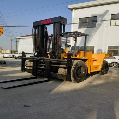 Camion élévateur diesel TCM multifonctionnel pour bâtiment à Shanghai