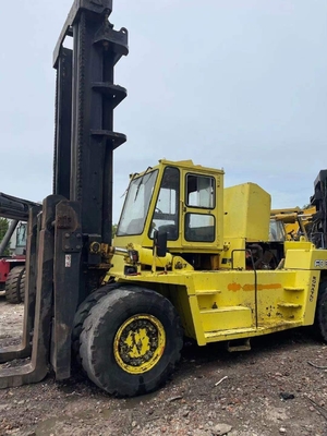 32 tonnes KOMATSU FD320 chariot élévateur diesel avec fonctionnement manuel et peu de temps de travail