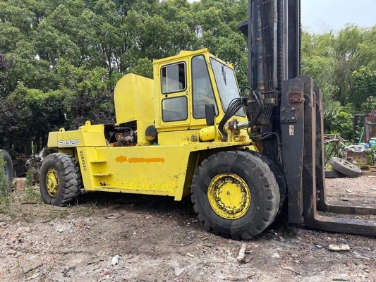 32 tonnes KOMATSU FD320 chariot élévateur diesel avec fonctionnement manuel et peu de temps de travail