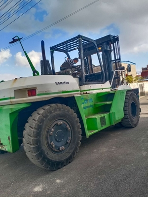 24000 KG Camion élévateur à fourche KOMATSU FD240