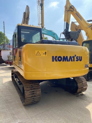 Excavateur de seconde main de 13 tonnes KomatsuPc130 avec un temps de travail réduit et une capacité de seau de 3M3