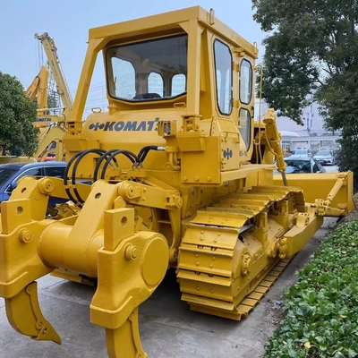 Bulldozer Komatsu D85 d'occasion avec un poids de 20000 kg en bon état