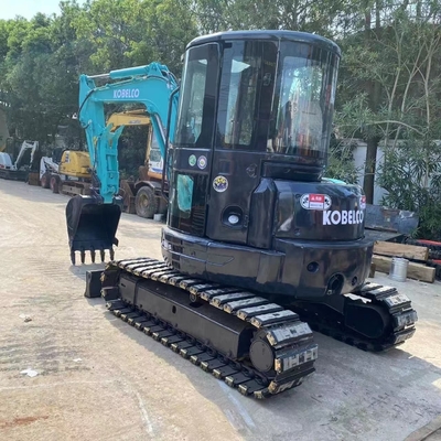 Excavateur de 5 tonnes Kobelco SK55R 2021 avec moteur original et en bon état à Shanghai