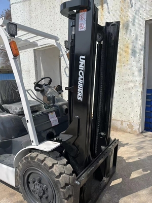 TCM plus sûr utilisé 3 tonnes 3,5 tonnes chariot élévateur diesel avec moteur ISUZU YANMAR MISUBISHI FD30
