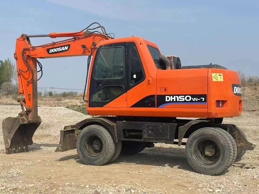 Excavateur à roues DOOSAN DX140W-7 avec peinture originale et moteur Cummins 112kW