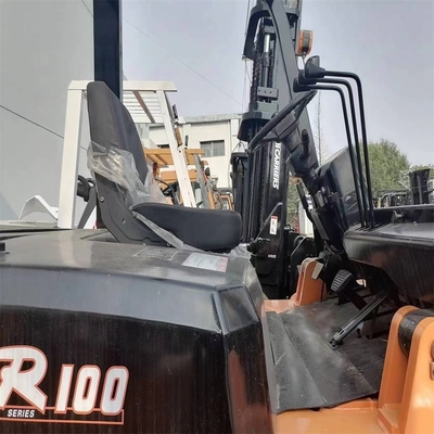 Le chariot élévateur Hangzhou R100 de 10 tonnes utilisé pour un fonctionnement facile sur le marché de Shanghai