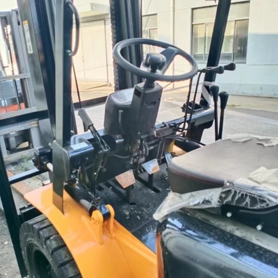 En bon état HANGCHA H35 3,5 tonnes camion de levage de palettes diesel avec une largeur de fourchette de 1100 mm