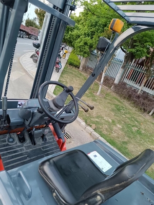 Camion de levage de palettes HELI A15 diesel d'occasion avec de bonnes performances et un poids de 1500 kg