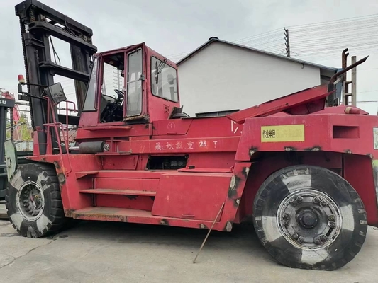 Mitsubishi FD250 chariot élévateur de 2,5 tonnes avec machine à conteneurs en bon état moteur diesel