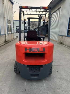 Télélift à trois étages à héli 3t diesel d'occasion 2,5 tonnes 3 tonnes 3,5 tonnes 4 tonnes 5 tonnes 16 tonnes 30 tonnes