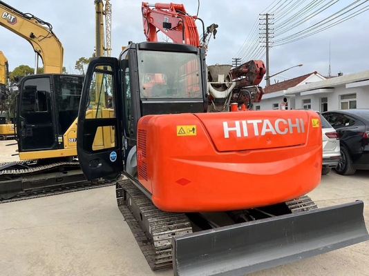 Excavateur Hitachi ZX70 d'occasion Peinture originale Japon Moteur EPA avec cylindre hydraulique CAT