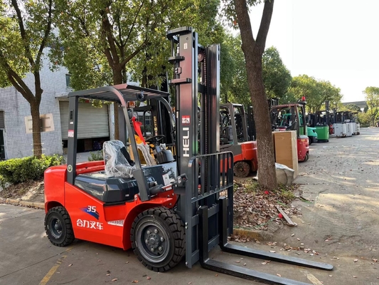 3500 kg héli 35 3,5 tonnes chariot élévateur usé en bon état pour les petites entreprises