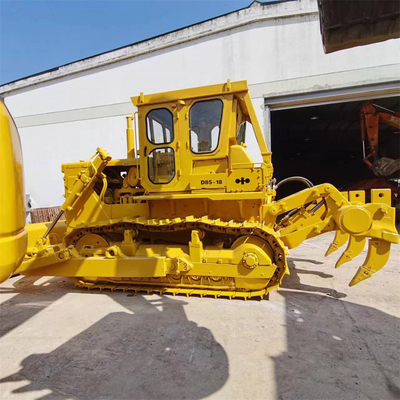 Bulldozer hydraulique Komatsu D85-18 d'occasion avec couleur originale