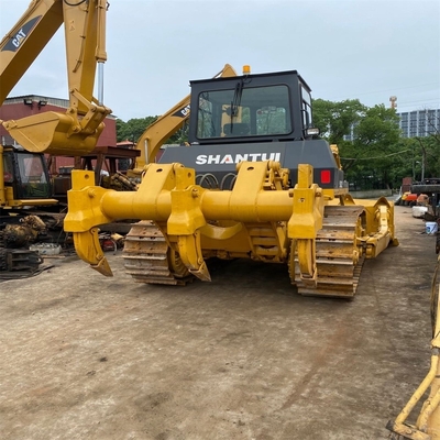 Des bulldozers utilisés de 6,5 m3 de capacité