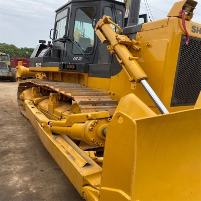 Des bulldozers utilisés de 6,5 m3 de capacité
